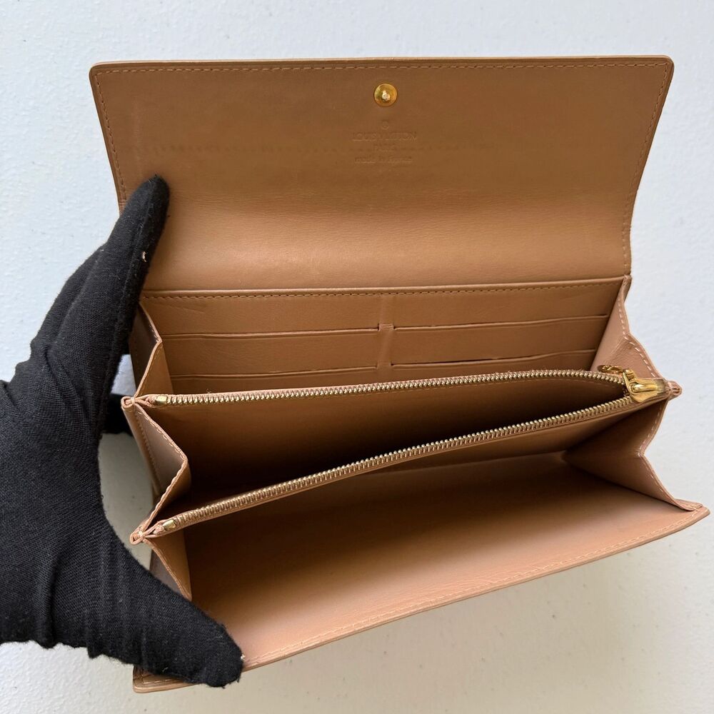 Louis Vuitton Vernis beige monogram long wallet authentic with COA 7.5x4 - Picture 4 of 8